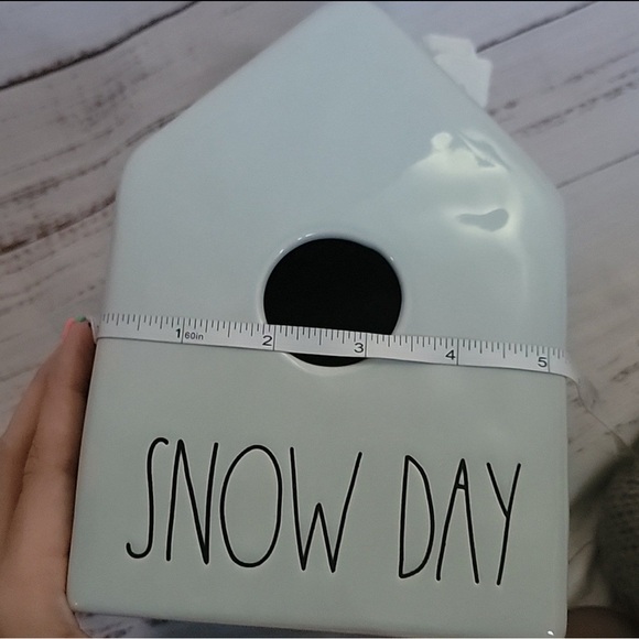 Rae Dunn SNOW DAY birdhouse - Picture 4 of 4